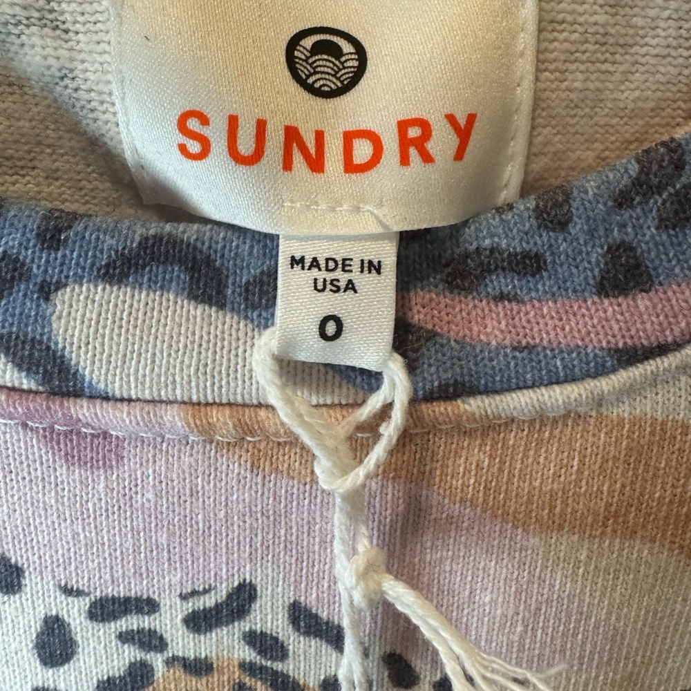 New Sundry Abstract Camo Oversized Pullover - Picture 4 of 11